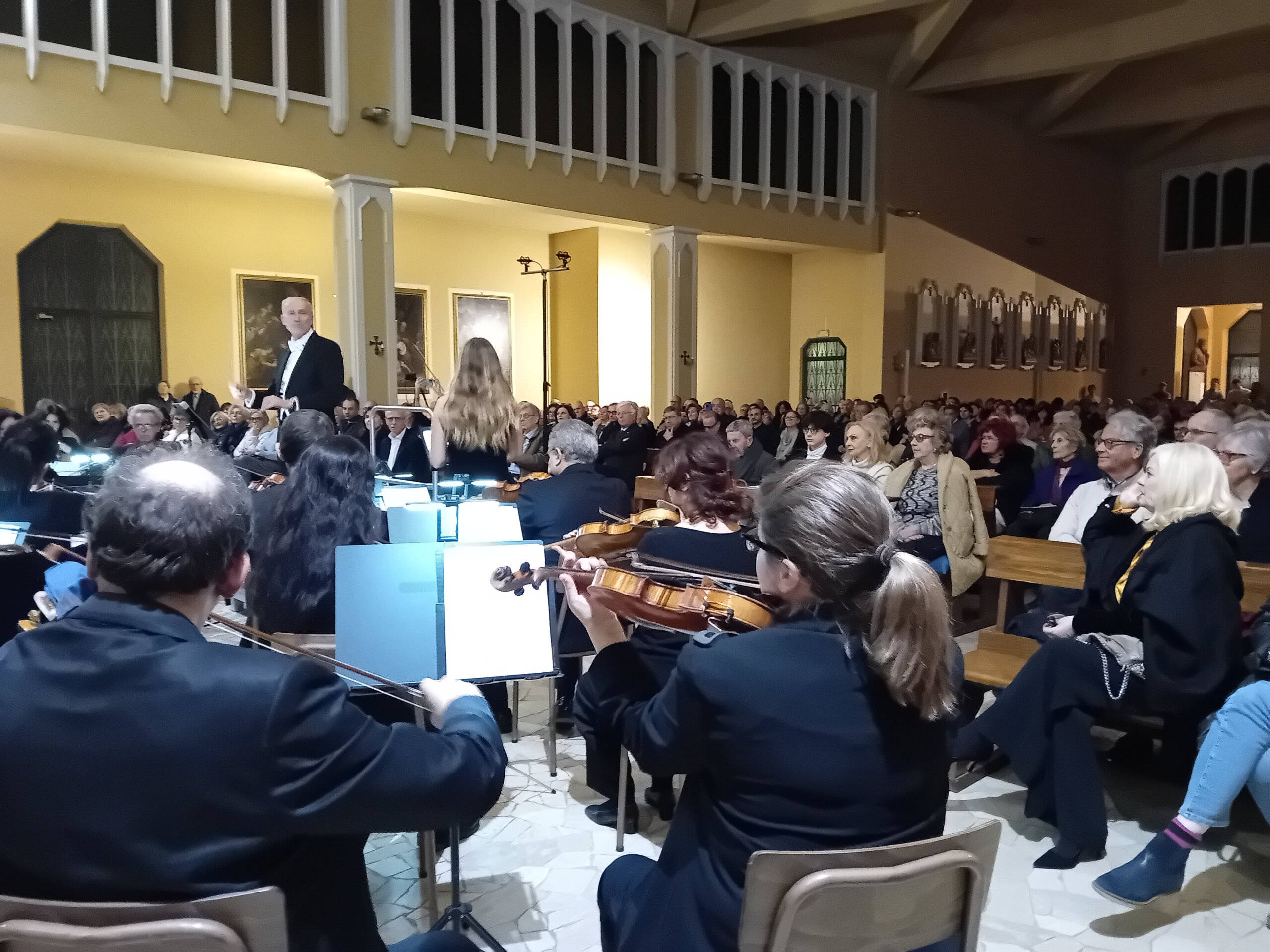 “Musica per Stare Bene”, un violino cremonese per Fondazione Ascoli di Varese